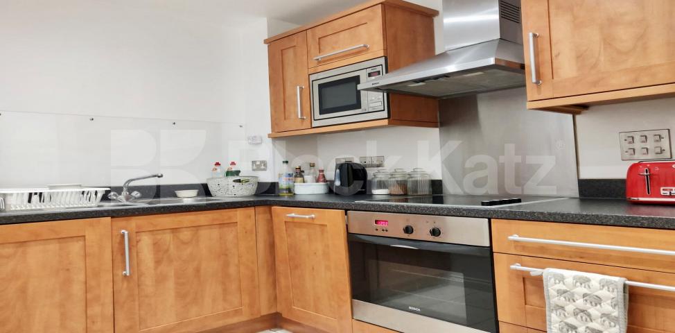 			NEW INSTRUCTION, 1 Bedroom, 1 bath, 1 reception Apartment			 Longstone Court - Great Dover Street, Borough/London Bridge